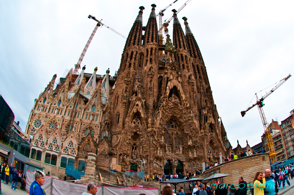 Barcellona La Sagrada Familia; Gaudì extend his limit