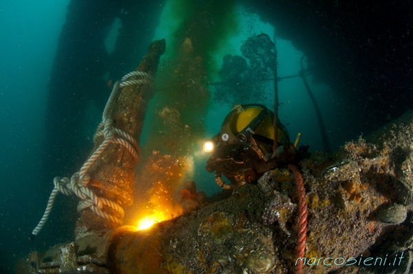 Paguro wreck maintenance