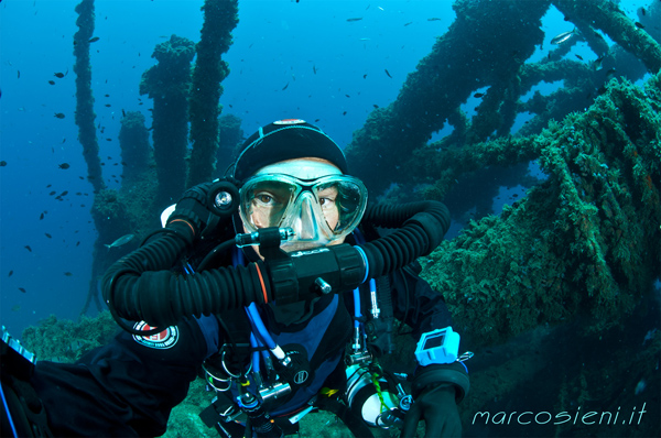 Great visibility in Paguro wreck