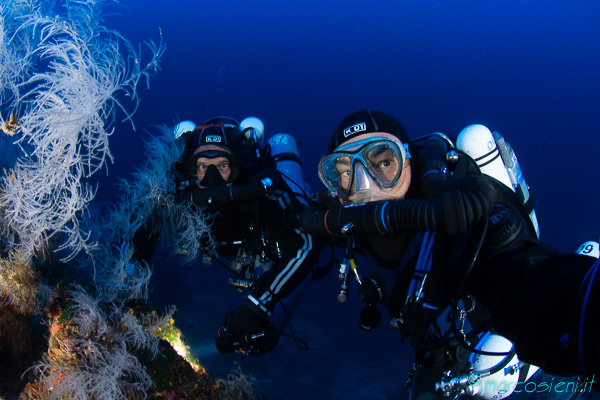 Me, Augusto & Black Coral